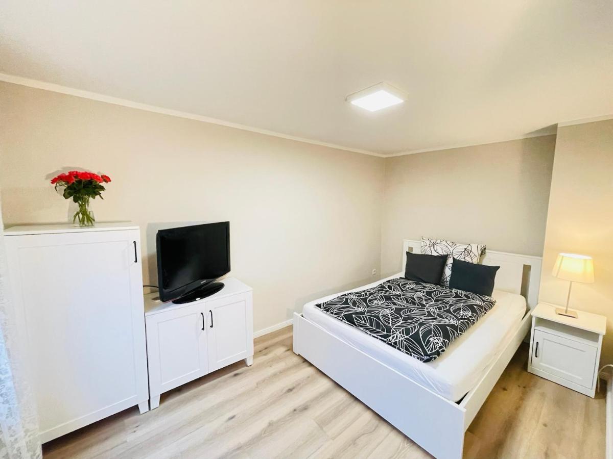 Mitte Apartment *